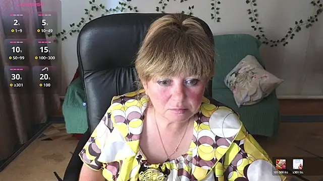 Melania Cook online show from July 22, 2026, 1:47 pm