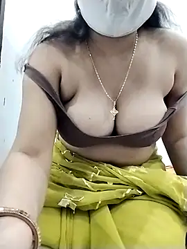 Snapshot of sexyy_nidhii chatting on May 12, 2026, 3:20 pm sexyy nidhii online show from May 12, 2026, 3:20 pm