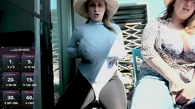 BrinaLovee online show from May 16, 2026, 6:43 am