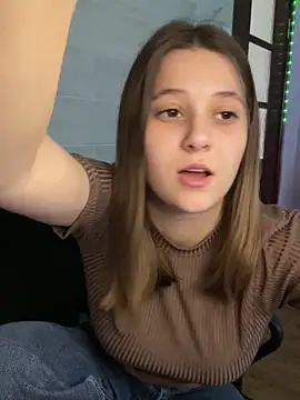 Blossom Emily online show from May 21, 2026, 4:03 pm