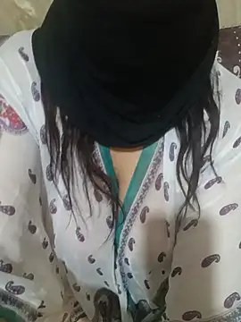 spicydalou3a online show from May 26, 2026, 1:01 am