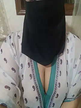 spicydalou3a online show from June 7, 2026, 6:44 pm