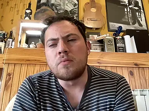 alecsgzz online show from May 6, 2026, 5:18 pm