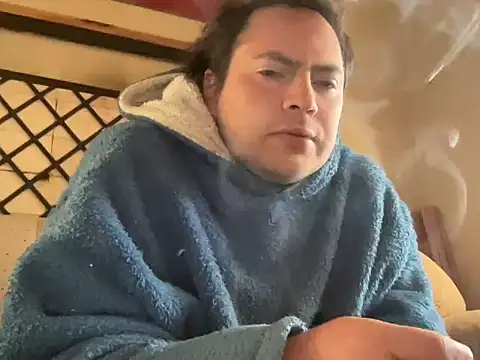 alecsgzz online show from July 8, 2026, 1:48 pm