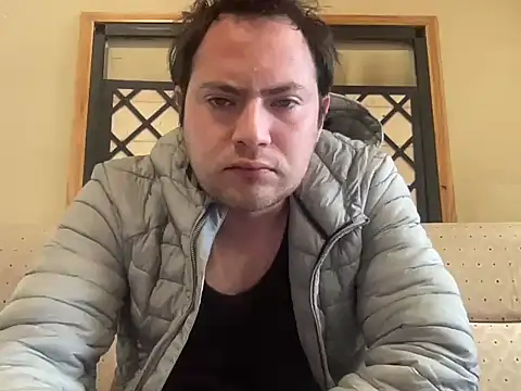 alecsgzz online show from July 12, 2026, 3:58 pm
