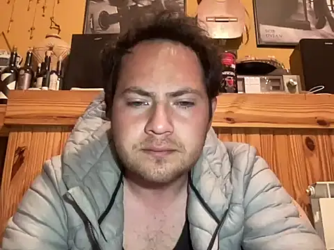 alecsgzz online show from July 18, 2026, 8:07 am