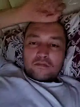 berkceylan online show from May 3, 2026, 5:57 am