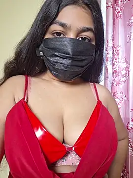 Snapshot of Hot-CouplesX chatting on May 23, 2026, 10:52 am Hot-CouplesX online show from May 23, 2026, 10:52 am