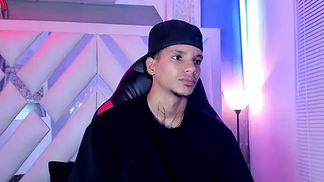 kai storm77 online show from July 17, 2026, 3:24 am
