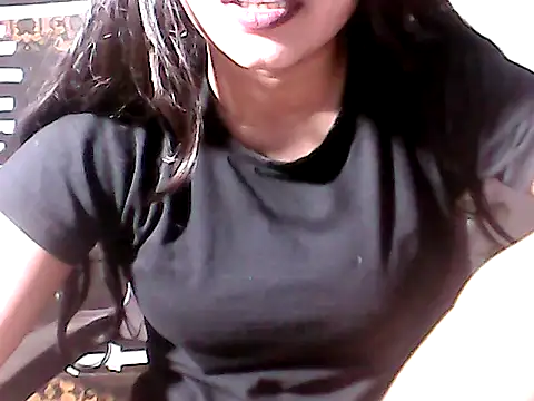 Snapshot of Lovely_Pandey chatting on May 9, 2026, 6:40 am Lovely Pandey online show from May 9, 2026, 6:40 am