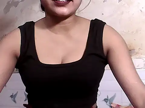 Snapshot of Lovely_Pandey chatting on May 12, 2026, 5:32 pm Lovely Pandey online show from May 12, 2026, 5:32 pm