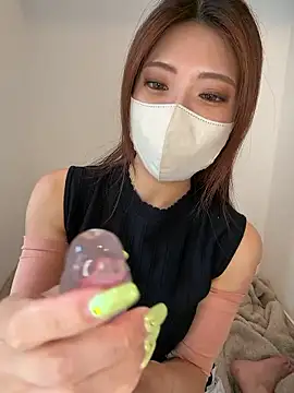 Erika  xx online show from July 27, 2026, 4:41 am