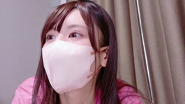 Snapshot of hina_mochi chatting on May 17, 2026, 3:48 am hina mochi online show from May 17, 2026, 3:48 am