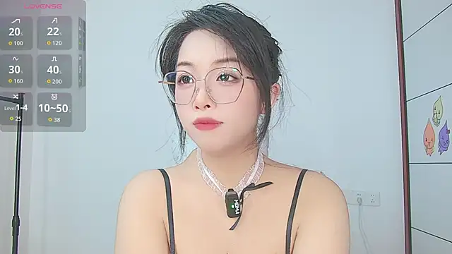 Snapshot of xiaoyu5 chatting on May 6, 2026, 12:10 pm xiaoyu5 online show from May 6, 2026, 12:10 pm