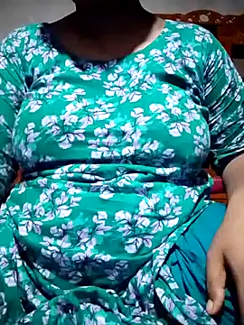 Snapshot of indian-couple9 chatting on May 31, 2026, 3:41 pm indian-couple9 online show from May 31, 2026, 3:41 pm