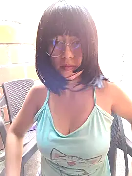 Eva rossel online show from May 11, 2026, 2:23 pm