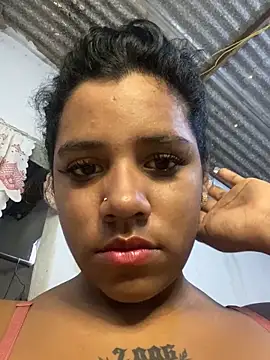 chiki1414 online show from May 14, 2026, 12:01 pm