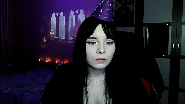 Snapshot of gothicq chatting on June 2, 2026, 6:10 pm gothicq online show from June 2, 2026, 6:10 pm