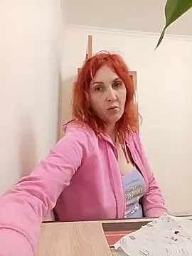 Snapshot of Bel_Nell chatting on May 8, 2026, 6:24 pm Bel Nell online show from May 8, 2026, 6:24 pm