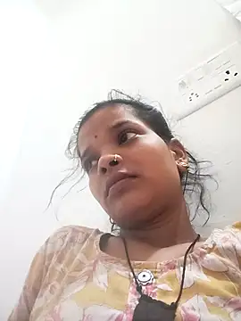 Snapshot of Student_garl_1 chatting on May 14, 2026, 2:29 am Student garl 1 online show from May 14, 2026, 2:29 am