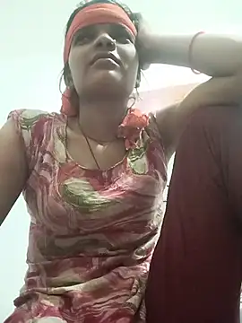 Snapshot of Student_garl_1 chatting on July 12, 2026, 3:36 pm Student garl 1 online show from July 12, 2026, 3:36 pm