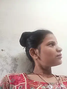 Snapshot of Student_garl_1 chatting on July 18, 2026, 1:21 am Student garl 1 online show from July 18, 2026, 1:21 am