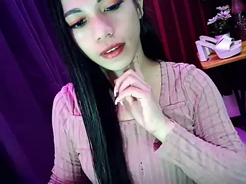 Snapshot of sexyfucksophia chatting on June 6, 2026, 6:29 am sexyfucksophia online show from June 6, 2026, 6:29 am