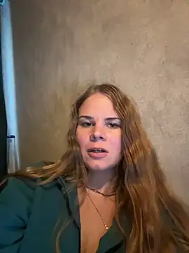 Snapshot of MaryMathews_ chatting on June 16, 2026, 1:30 am MaryMathews online show from June 16, 2026, 1:30 am
