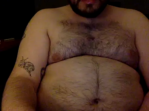 Snapshot of dirtyspitbearwhrrr chatting on May 5, 2026, 10:40 pm dirtyspitbearwhrrr online show from May 5, 2026, 10:40 pm