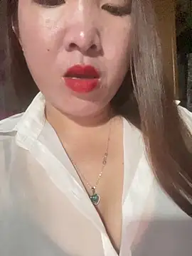 Snapshot of Poppy_dogy chatting on June 5, 2026, 10:37 pm Poppy dogy online show from June 5, 2026, 10:37 pm