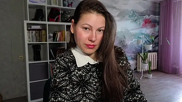 Dana-Queendom online show from May 18, 2026, 2:07 am