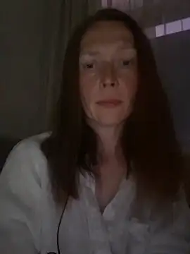 Snapshot of MillaSmileX chatting on May 20, 2026, 5:30 pm MillaSmileX online show from May 20, 2026, 5:30 pm