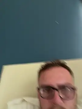 Snapshot of kaiboulton chatting on July 3, 2026, 8:32 am kaiboulton online show from July 3, 2026, 8:32 am
