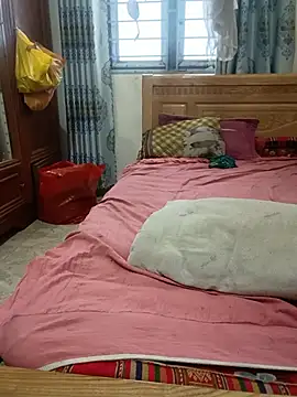 FlowerSexy95 online show from July 9, 2026, 5:33 am