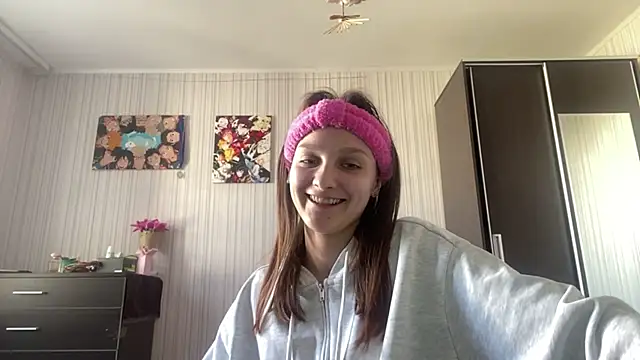 Snapshot of LavetaGossage chatting on May 4, 2026, 2:02 pm LavetaGossage online show from May 4, 2026, 2:02 pm