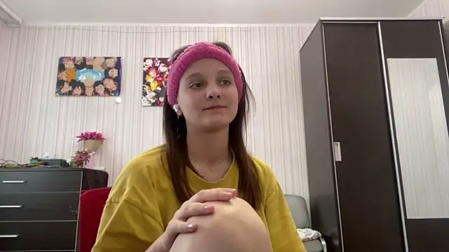 Snapshot of LavetaGossage chatting on May 7, 2026, 3:17 pm LavetaGossage online show from May 7, 2026, 3:17 pm