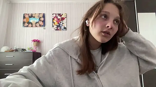 Snapshot of LavetaGossage chatting on May 13, 2026, 3:20 pm LavetaGossage online show from May 13, 2026, 3:20 pm
