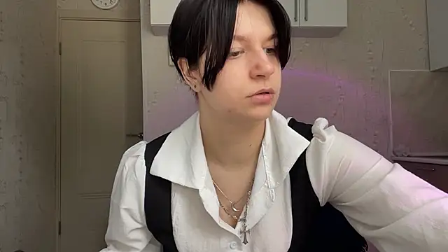 Snapshot of GrayceDeclet chatting on July 22, 2026, 1:25 pm GrayceDeclet online show from July 22, 2026, 1:25 pm