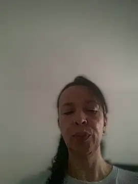 Soy Camila8 online show from May 25, 2026, 11:49 am