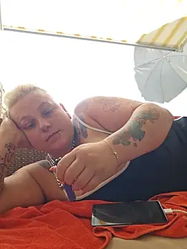 Snapshot of Lady_Peggi chatting on July 14, 2026, 10:21 am Lady Peggi online show from July 14, 2026, 10:21 am