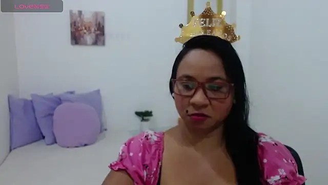 Scarlett Adams  online show from May 13, 2026, 12:24 pm