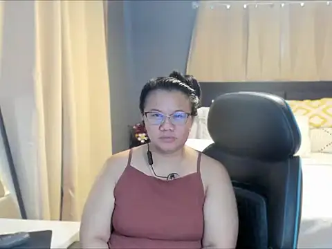 Snapshot of auroramaze88 chatting on May 20, 2026, 6:03 pm auroramaze88 online show from May 20, 2026, 6:03 pm