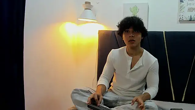 latin beast4 online show from May 7, 2026, 10:37 pm