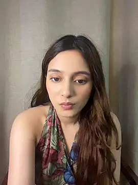 Lilywant online show from July 17, 2026, 4:01 pm