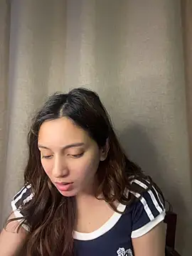 Lilywant online show from July 28, 2026, 5:01 pm
