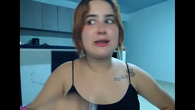 Snapshot of sweet_bella_29 chatting on May 31, 2026, 4:42 am sweet bella 29 online show from May 31, 2026, 4:42 am