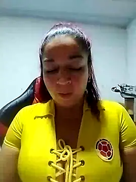 Snapshot of Tumilf chatting on June 1, 2026, 2:35 am Tumilf online show from June 1, 2026, 2:35 am