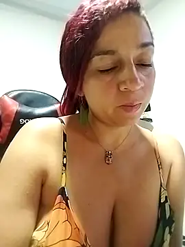 Snapshot of Tumilf chatting on June 3, 2026, 1:52 am Tumilf online show from June 3, 2026, 1:52 am