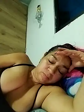Snapshot of Tumilf chatting on June 4, 2026, 4:29 am Tumilf online show from June 4, 2026, 4:29 am