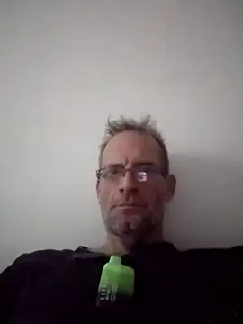 Snapshot of CulturedBus909 chatting on July 23, 2026, 6:06 pm CulturedBus909 online show from July 23, 2026, 6:06 pm